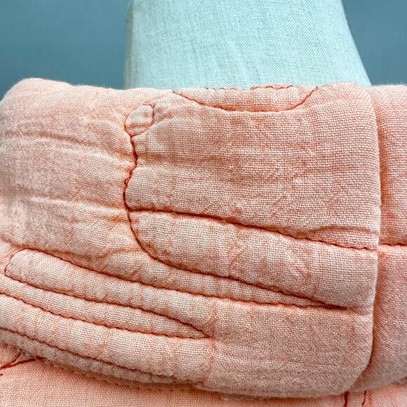 Oscilatey Quilt Funnel Neck Orange Pullover with Hasma/Evil Eye Size Medium - Picture 9 of 14